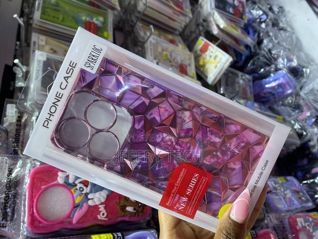 Kobii Tecno Spark 10c Detachable Diamond Print Case - thumbnail 3