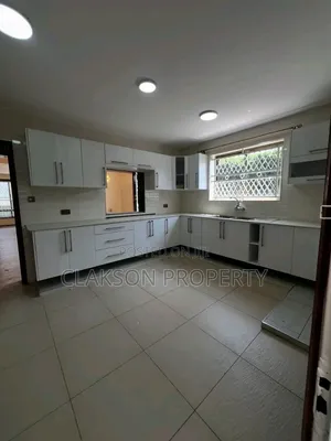 4bdrm Maisonette in Ridgeways, Langata for rent