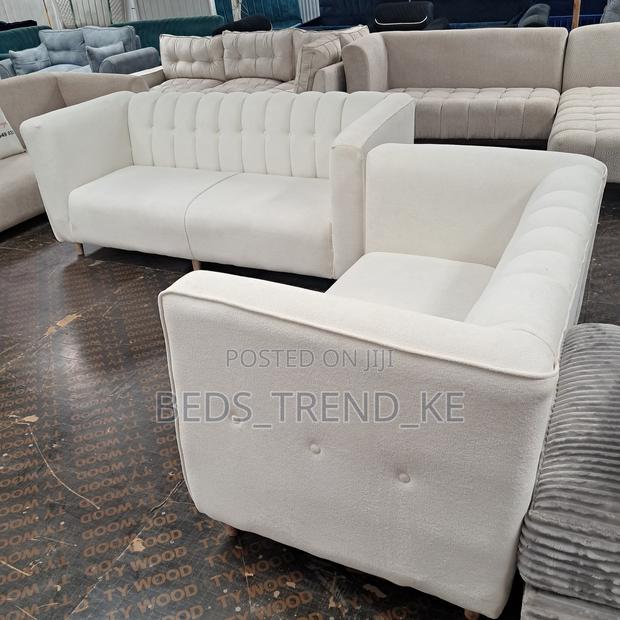 Sturdy 5 Seater Modern Sofa 3,2