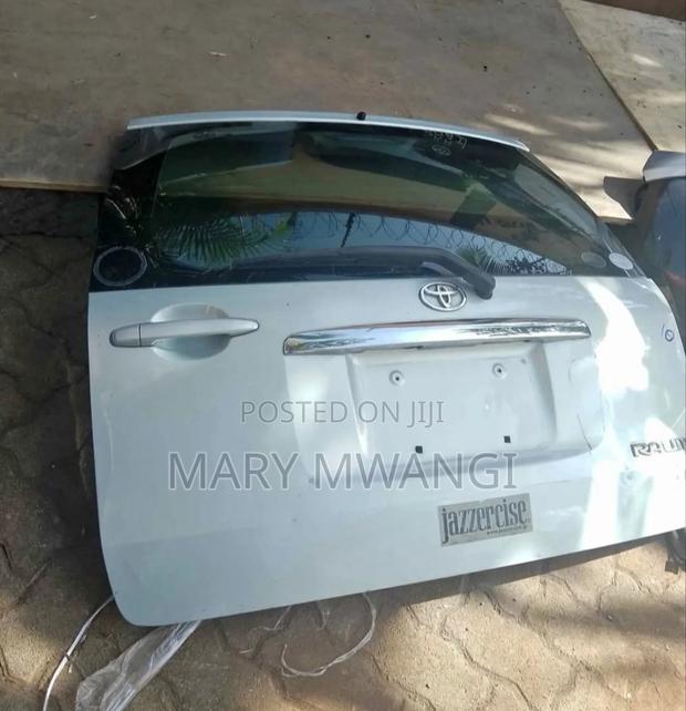 Ex Japan Raum Boot /Tailgate Available - main view