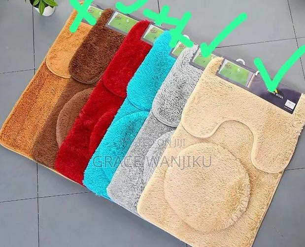 *3 in 1 Fluffy Toilet Mats - main view