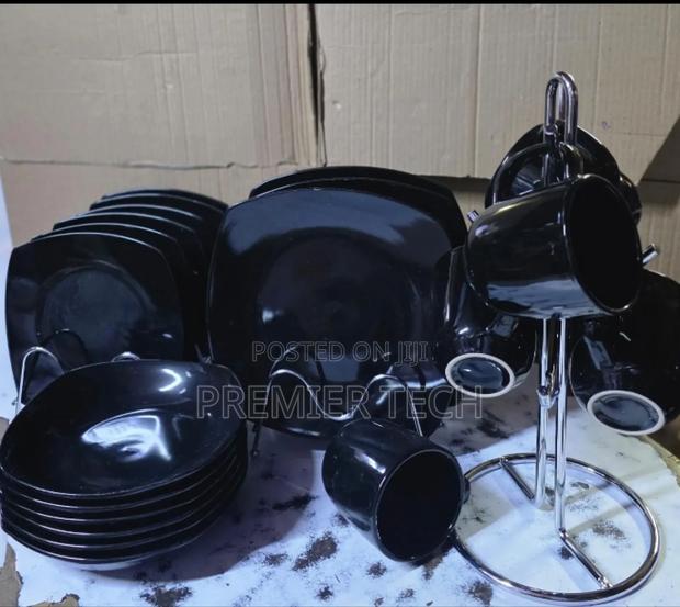 24pcs Black Square Shape Dinner Set - main view