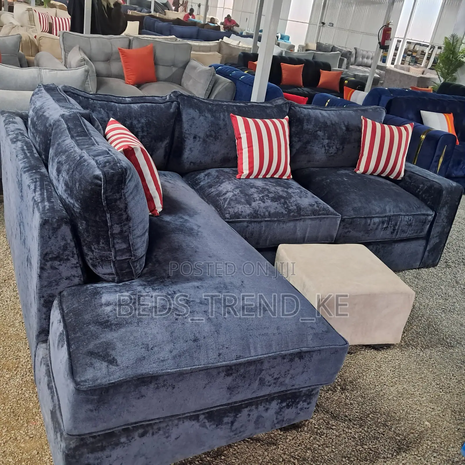 6 Seater L Seat With A Puff And Throw Pillows