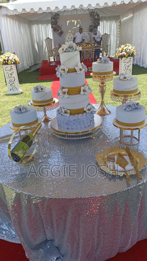 Wedding Cake - thumbnail 3