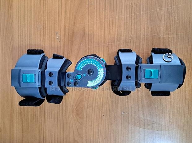 Adjustable Rom Elbow Brace (Eb-006)