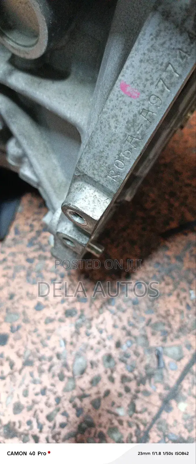 R06a New Model Engine 1 Hole