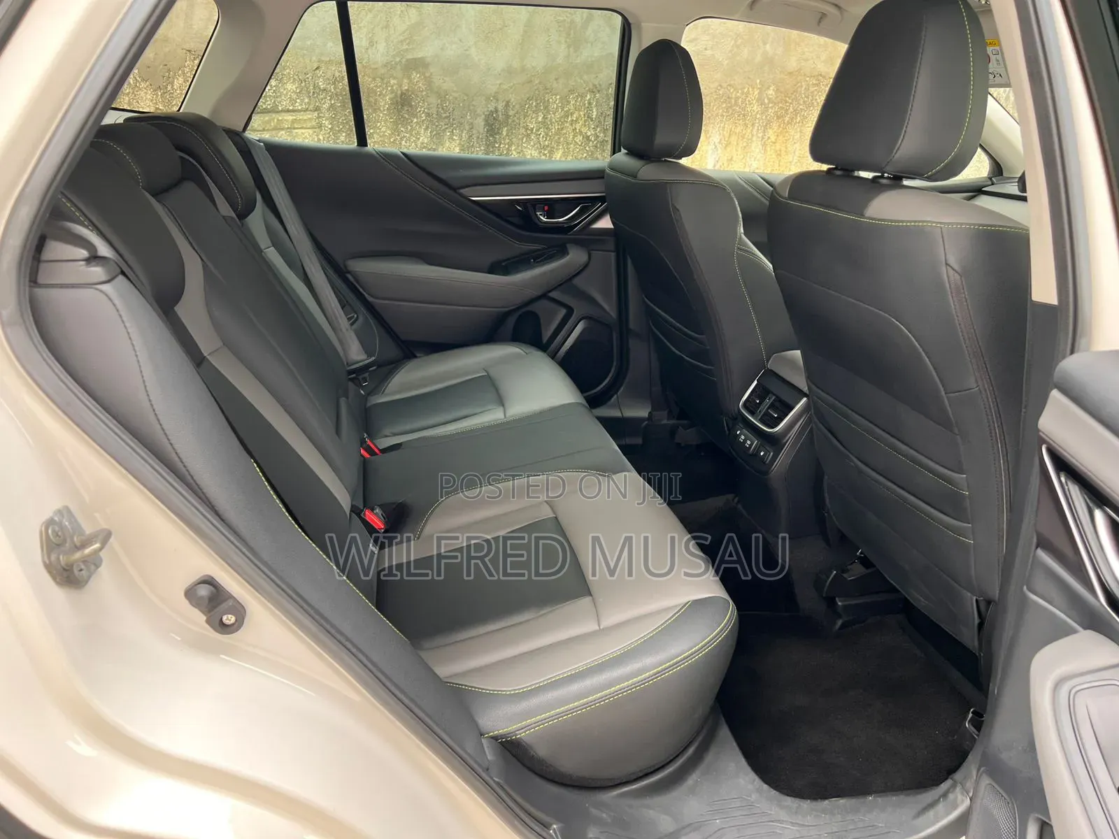 Subaru Outback 2022 White