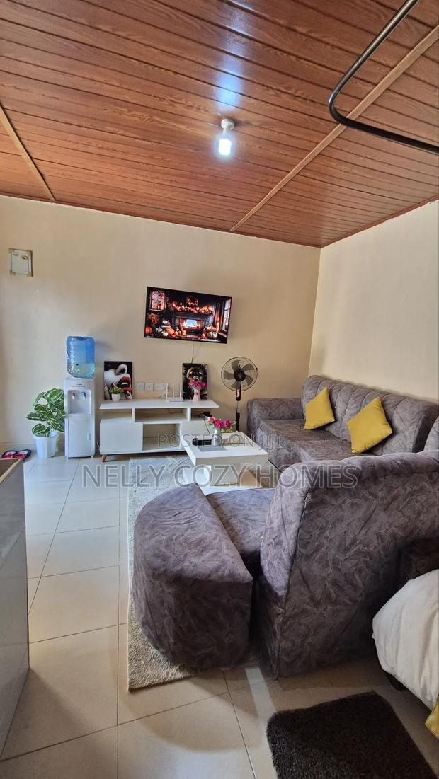 Executive Airbnb Studio Kamakis - main view