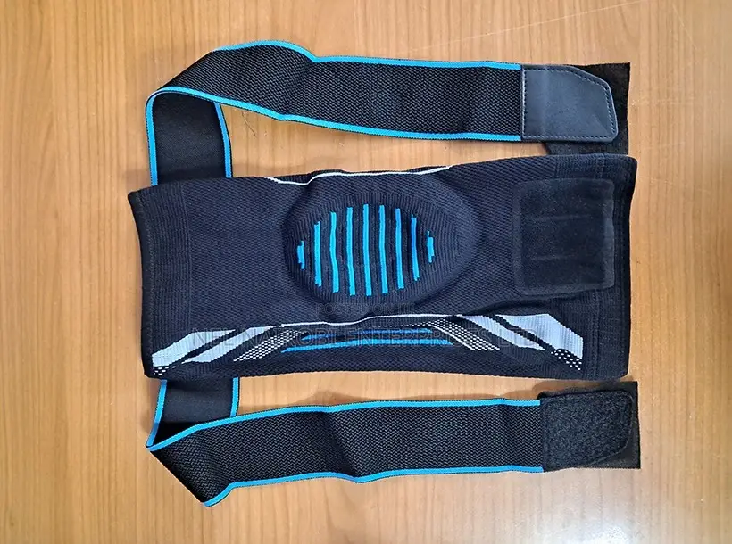 Knee Support With Hinges (Kn-029)