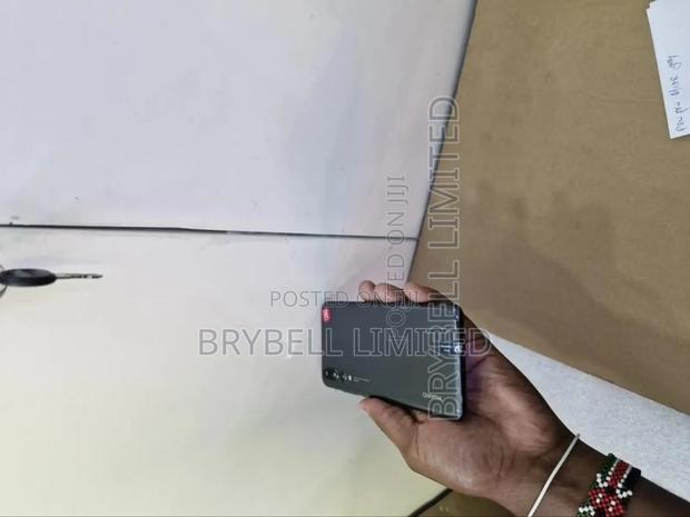 Huawei P20 Pro 128 GB Gray - thumbnail 3