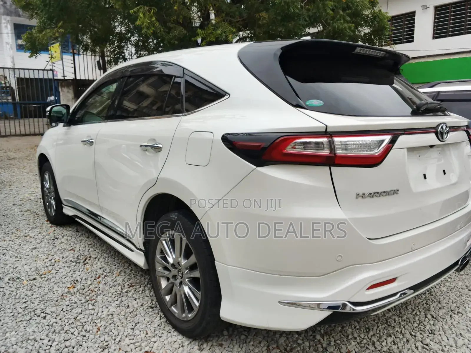 Toyota Harrier 2018 White