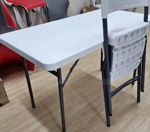 Built for Adventure: Heavy-Duty Folding Table for Every Trip - thumbnail 2