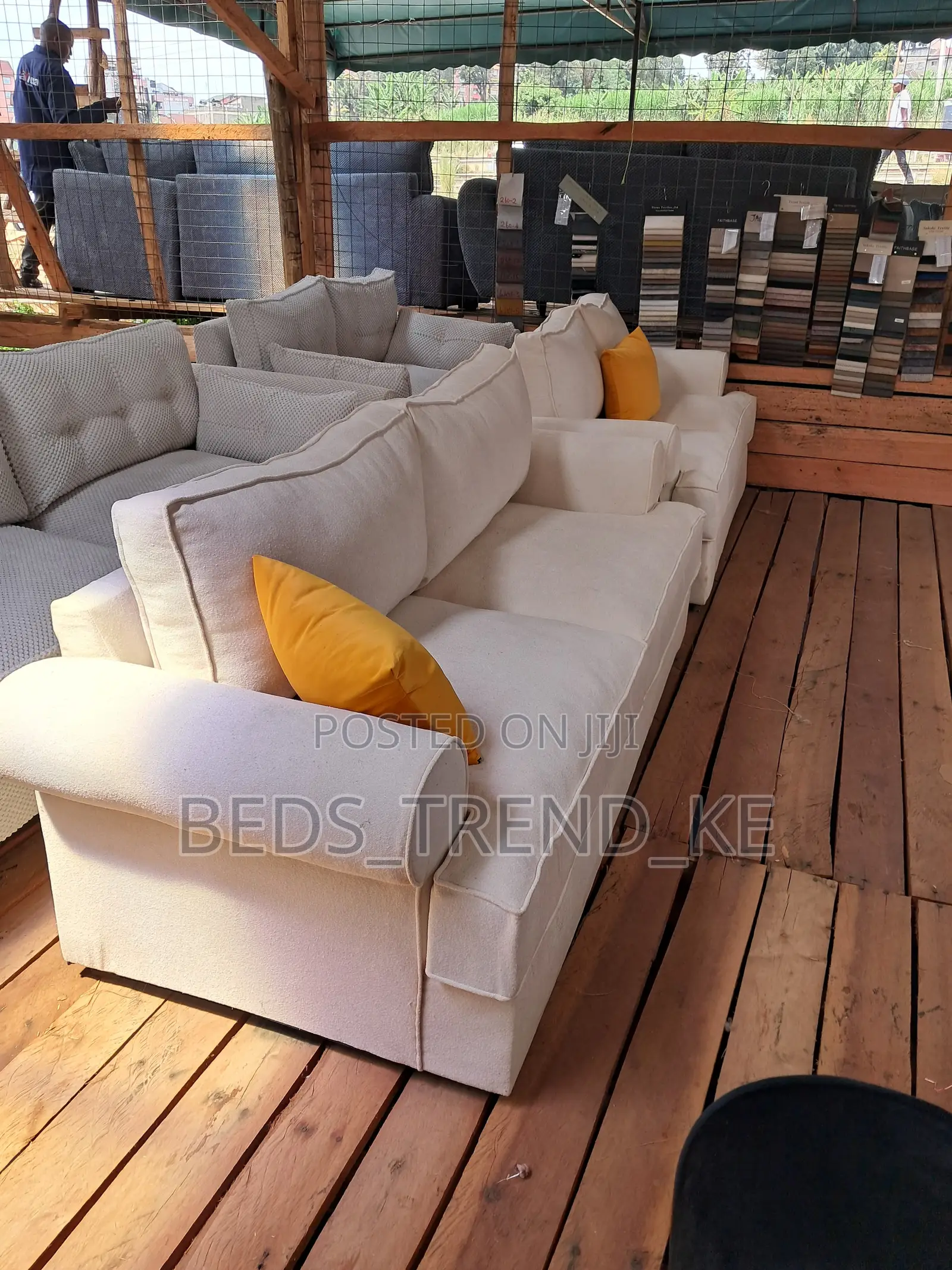Chic 5 Seater Modern Sofa