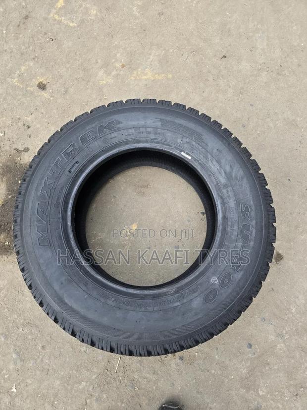 215/75r15 Maxtrek Tyre At - thumbnail 3