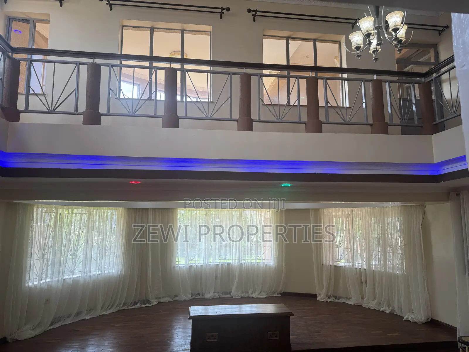 11bdrm Mansion in Runda for sale