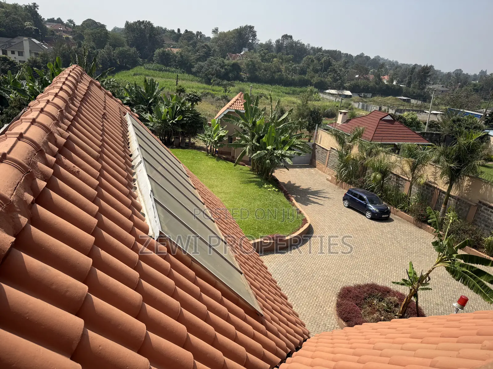 11bdrm Mansion in Runda for sale