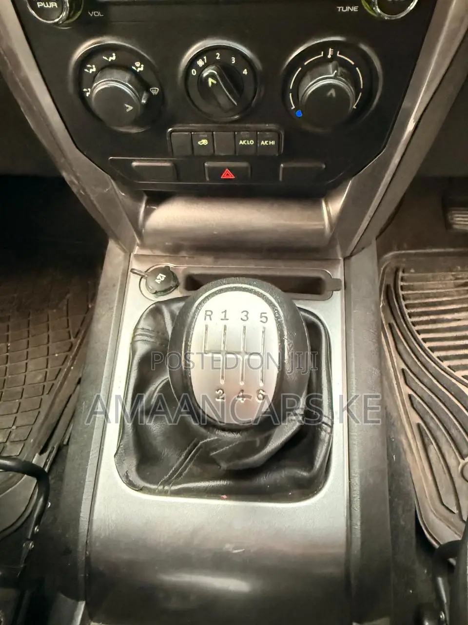 Mahindra Scorpio 2020 White