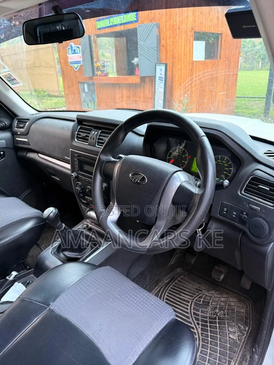 Mahindra Scorpio 2020 White