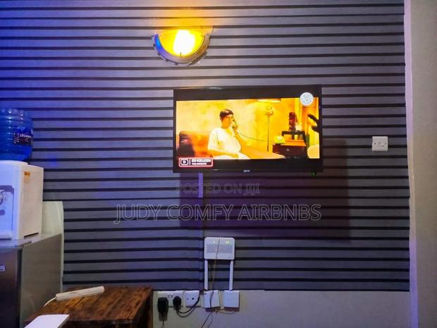 Air BNB Spaces-Studio,1,2 Bedrooms Roysambu-TRM - thumbnail 3