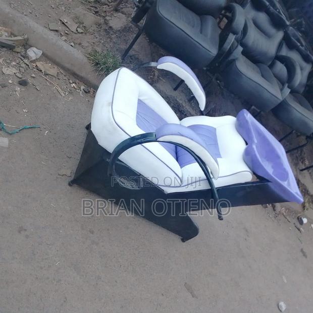 Black/White Shampoo Unit - main view