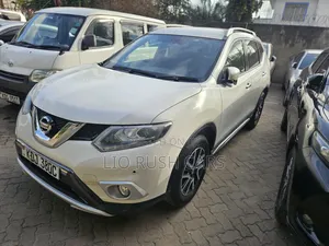 Nissan X-Trail 2016 White