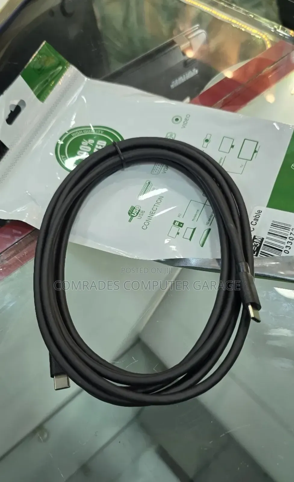Ugreen Usb-C to Usb-C Display Cable.