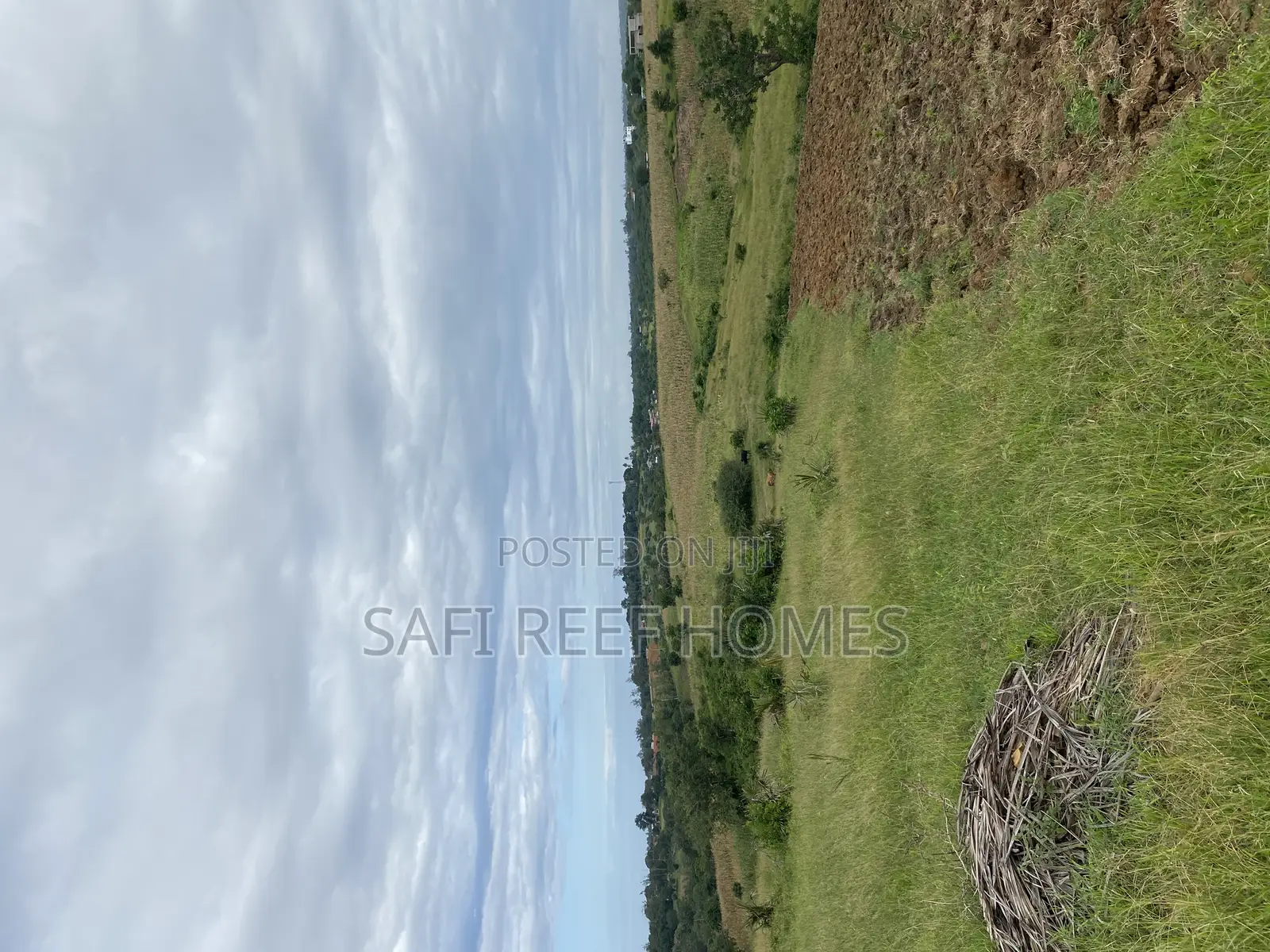 Prime Plot for Sale Mtepeni Facing the Creek View