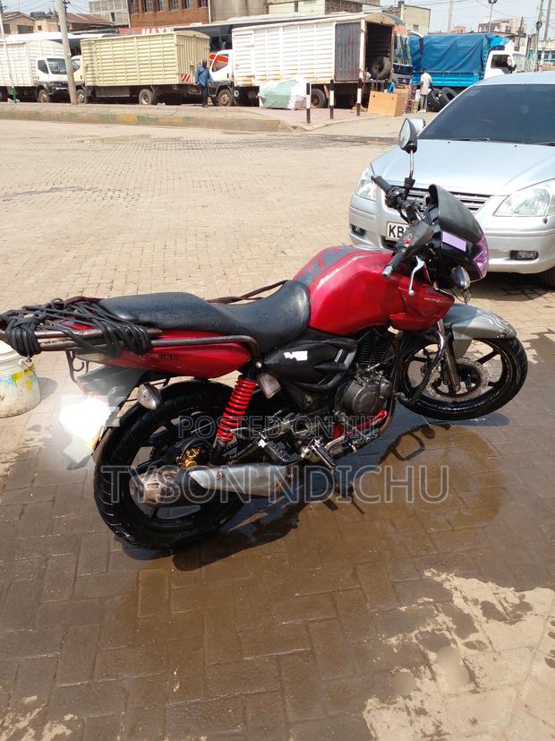 TVS Apache 160 4V 2012 Red - main view