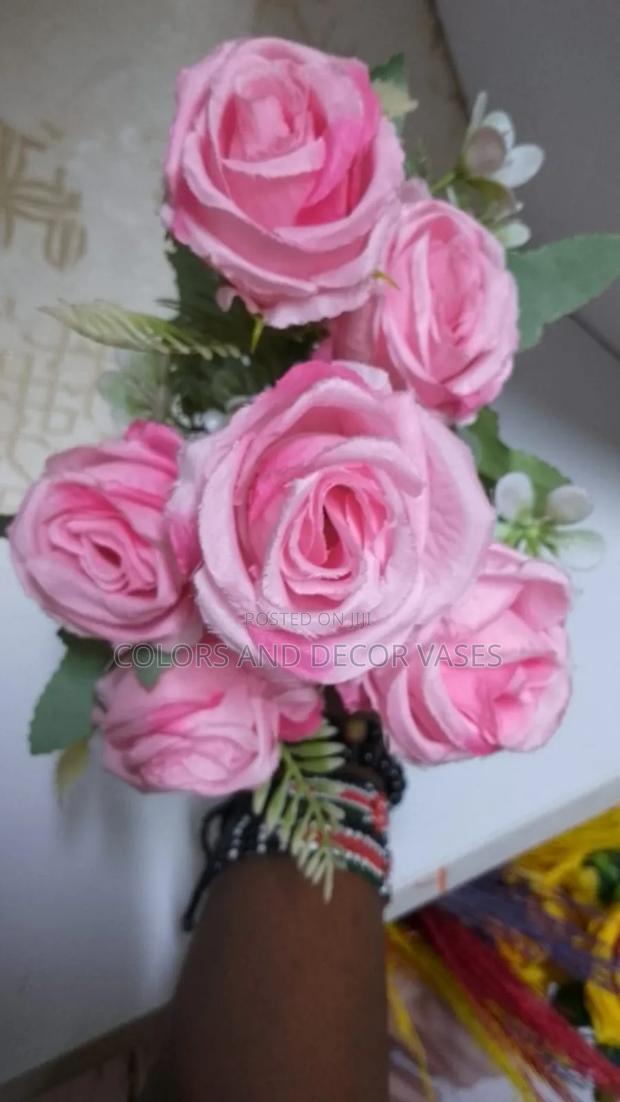 Pink Almost Real Roses Decor - main view