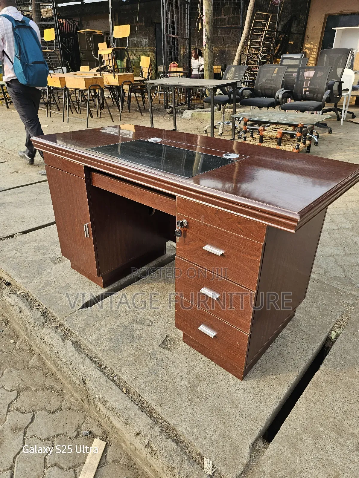 Executive Office Table Q009<>A
