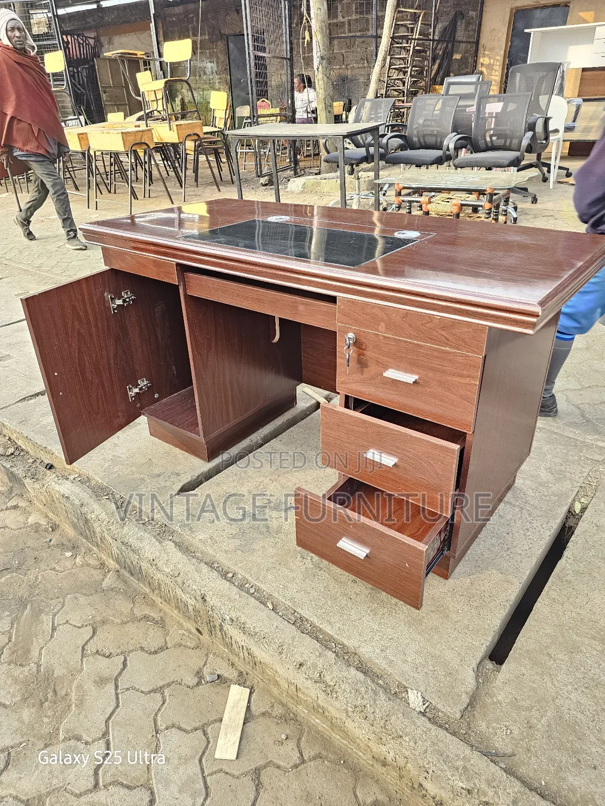 Office Desk R009_s