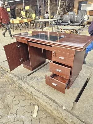 Office Desk R009_s
