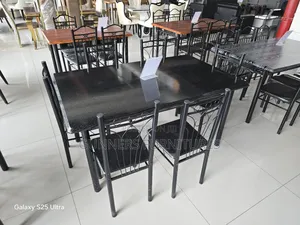 6 Seaters Dining Table