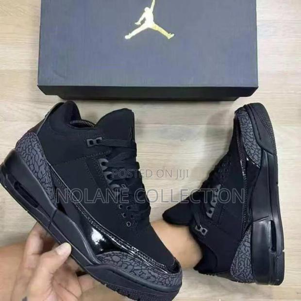 Air Jordan 3 Sneakers - main view