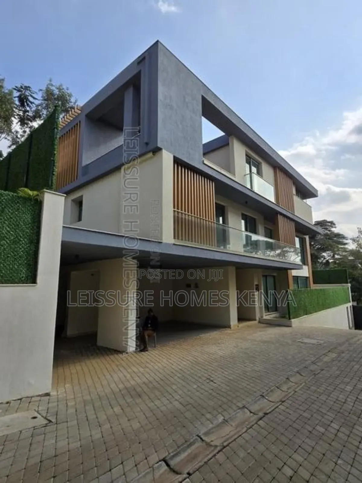 5bdrm Villa in Lavington for sale