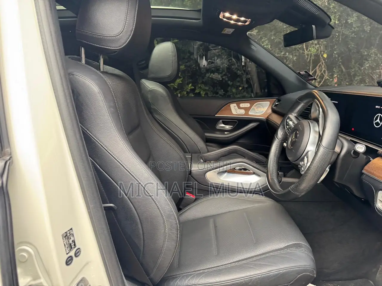 Mercedes-Benz GLE-Class GLE 400d 4MATIC 2021 Pearl