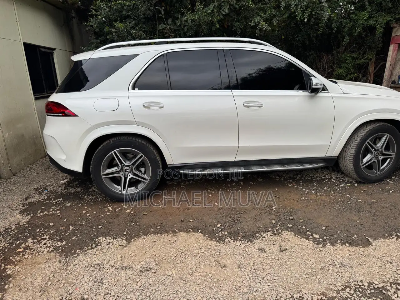Mercedes-Benz GLE-Class GLE 400d 4MATIC 2021 Pearl