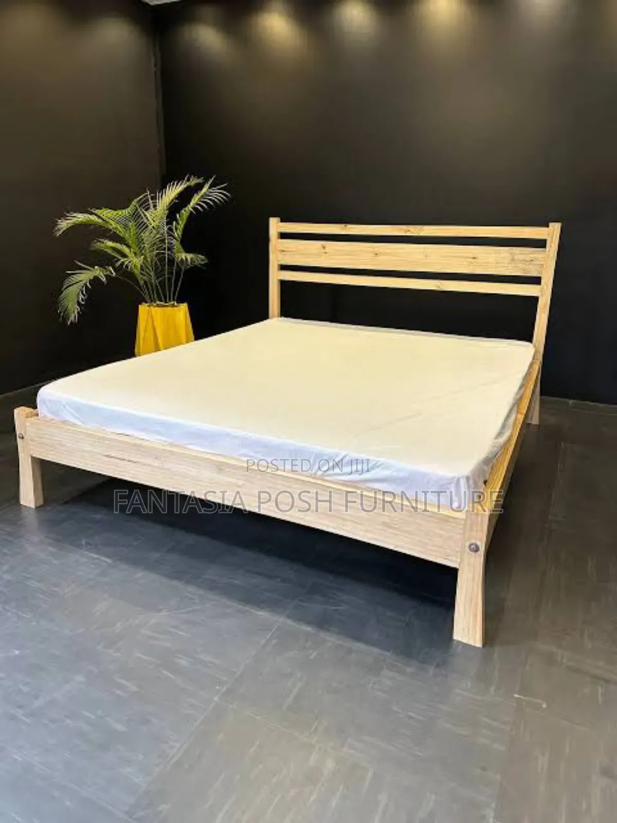 Light Wood Bed 5 by 6