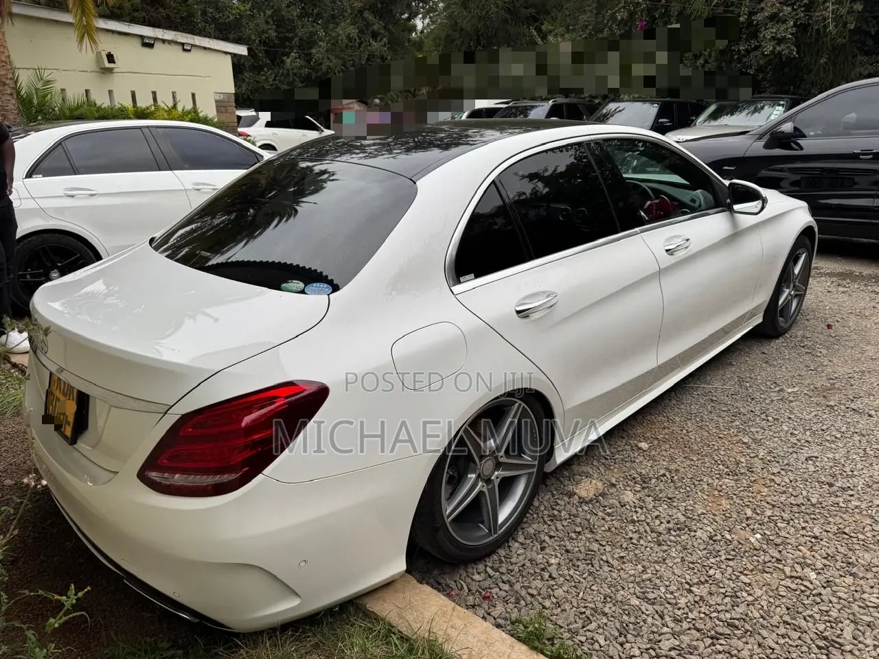 Mercedes-Benz C200 2017 Pearl