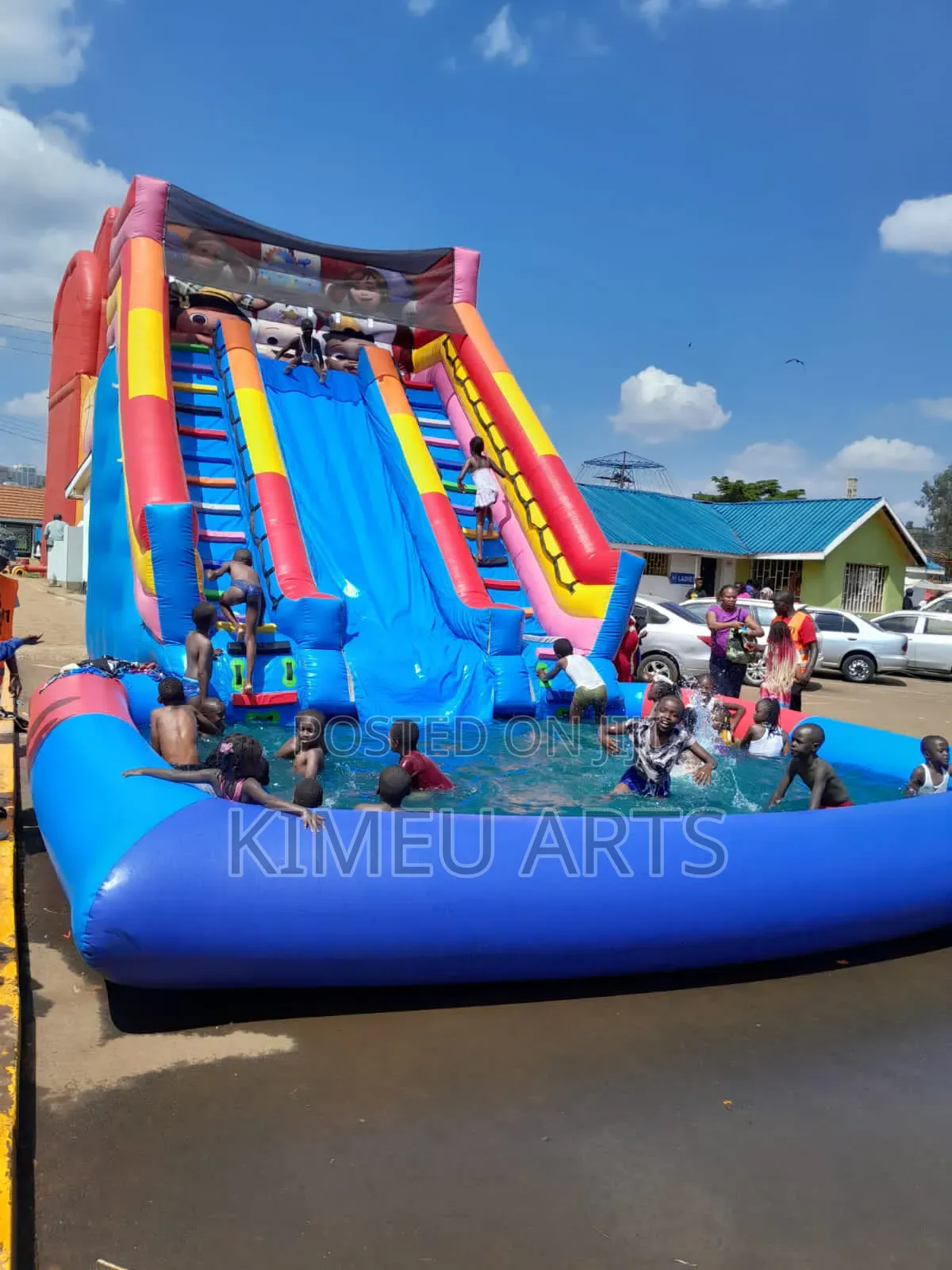 Bouncing Castles, Trampolines, Mascots, Clowns, Waterslides