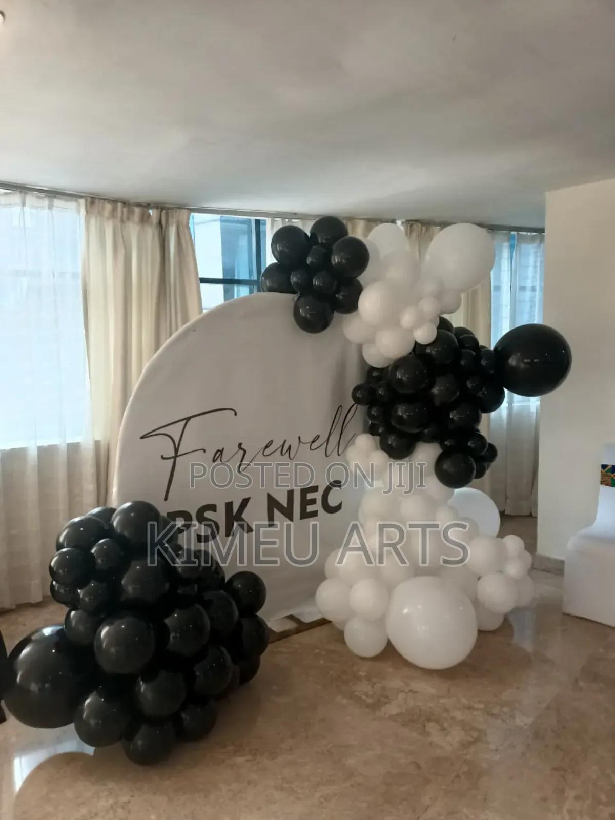 Photo Booths and Balloon Decor for Hire During Social Events