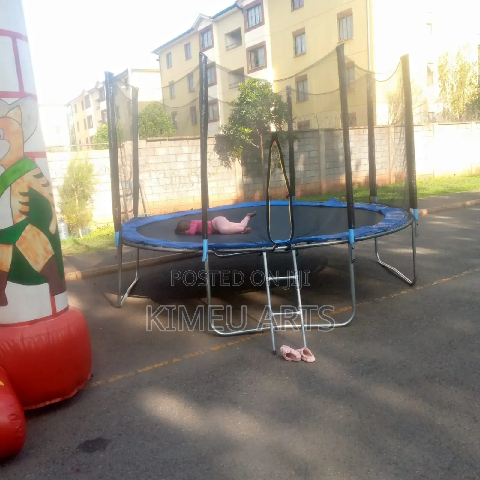 Bouncing Castles, Trampolines, Mascots, Clowns, Waterslides