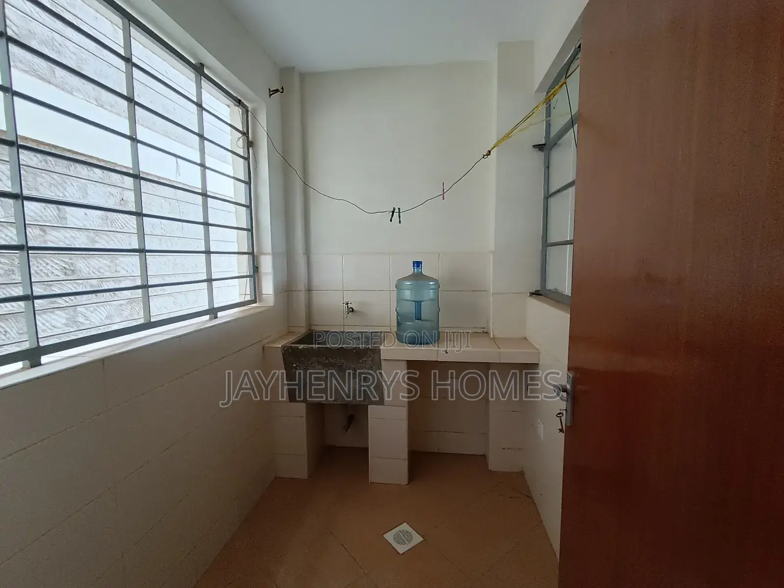 2bdrm Apartment in Kalimoni for sale