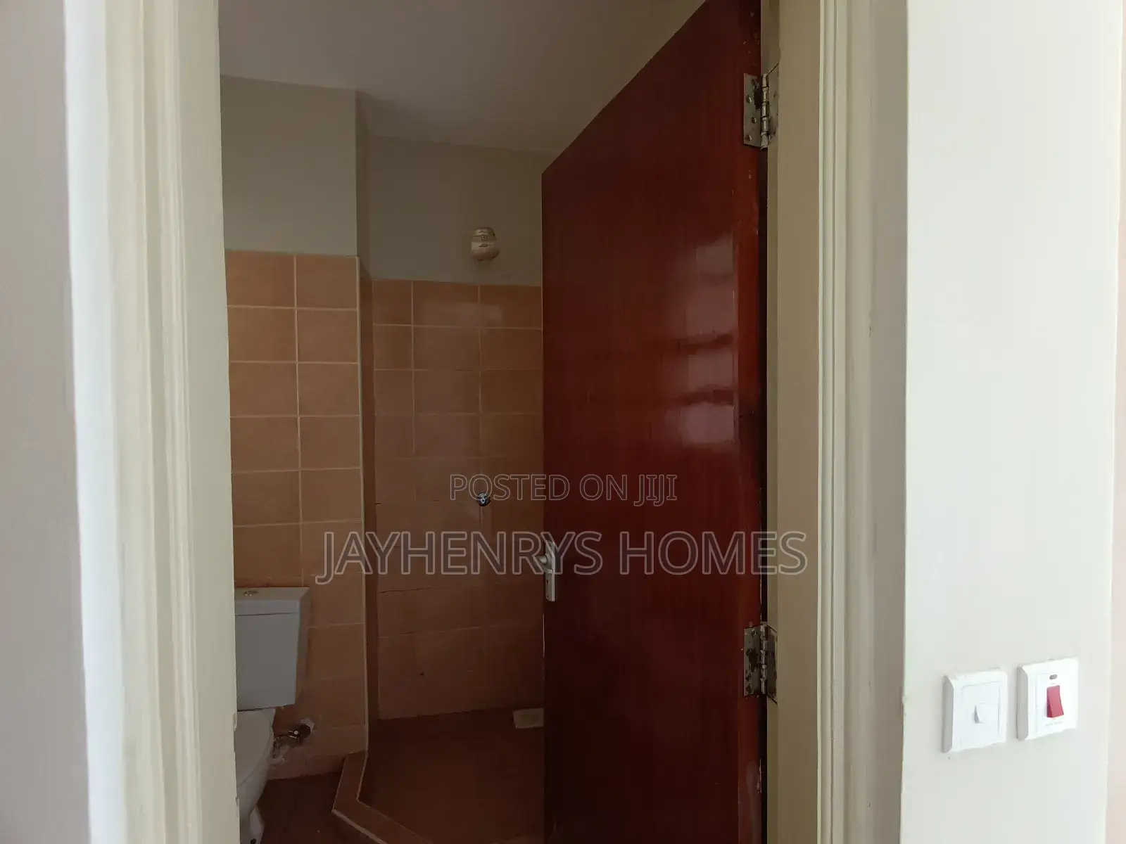 2bdrm Apartment in Kalimoni for sale