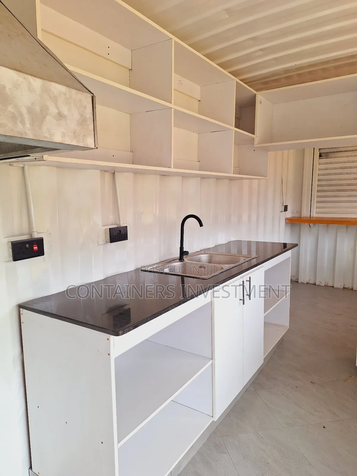 20ft Container Kitchen Counter/ Fast Food Quick Fix