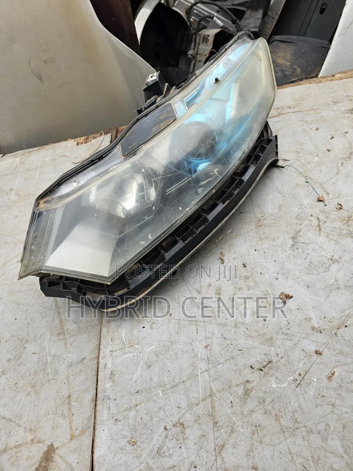 Insight Head Lights Good Deals(Honda)