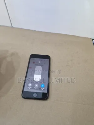 Apple iPhone SE 64 GB Black