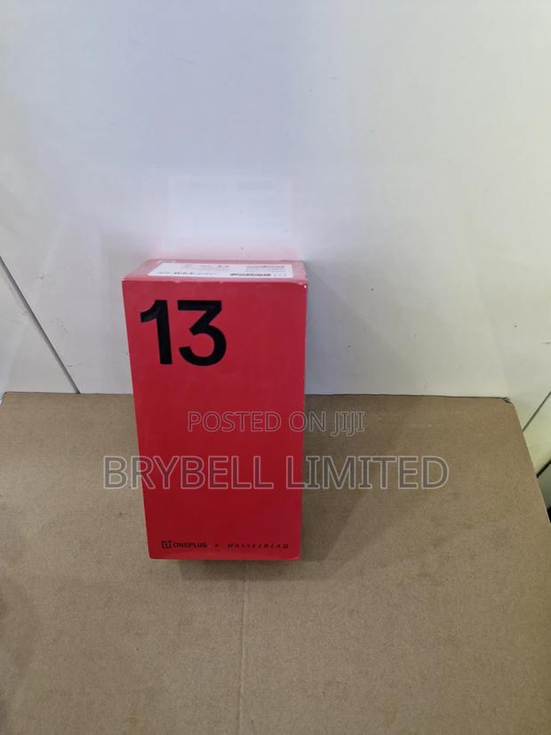 New OnePlus 13 512 GB White - main view