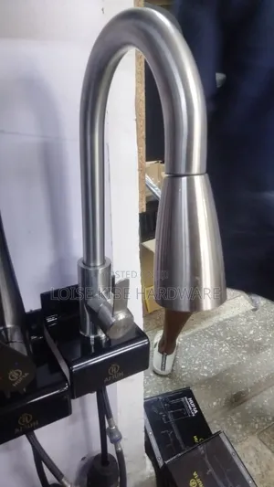 Kitchen Mixer Available Pullout