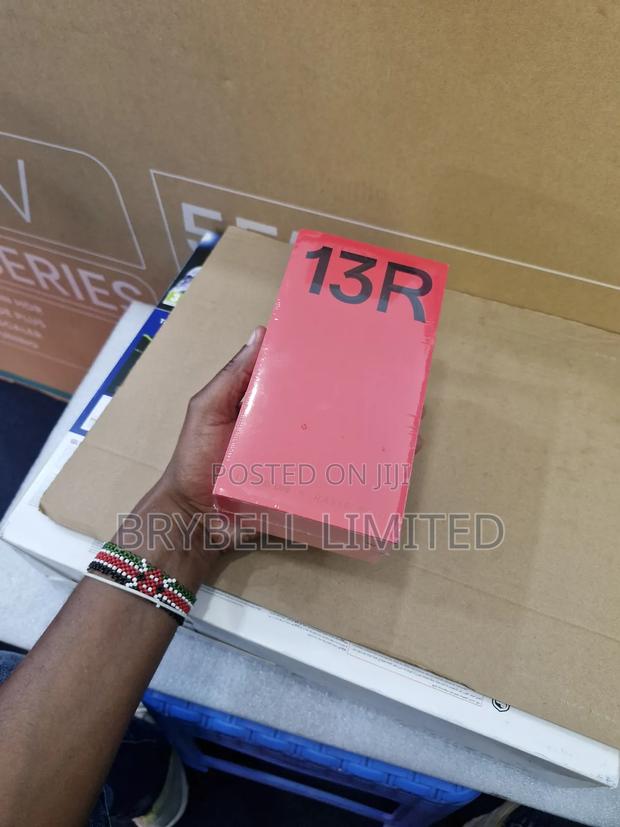 New OnePlus 13 512 GB Silver - thumbnail 2